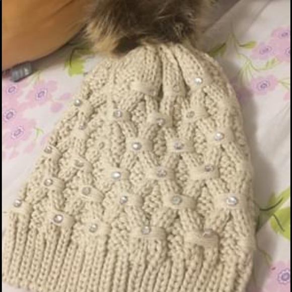 Fashion nova knit hat - Picture 2 of 2
